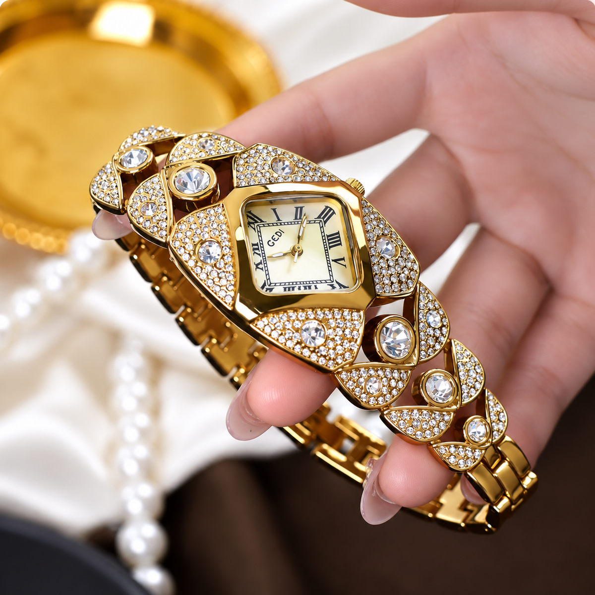 "Golden Shine" Crystal Bracelet Watch for Women